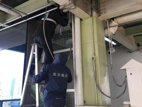 建筑工地安裝智能視頻監(jiān)控系統(tǒng)保障安全，降低安全事故的發(fā)生