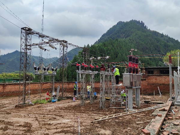 液體泄漏識別監(jiān)控系統(tǒng)實現(xiàn)24小時實時監(jiān)測預警